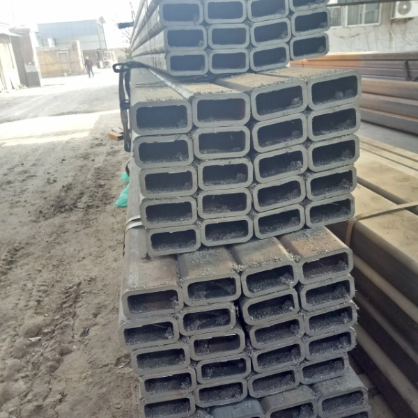 華岐鍍鋅方管廠家生產(chǎn)銷售